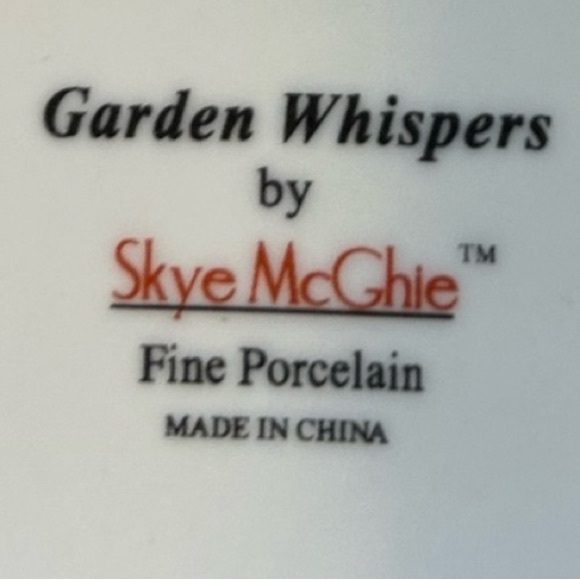SKYE MCGHIE PORCELAIN TEACUP NIGHT LIGHT ‘GARDEN WHISPERS’ FLORAL BEE PLUG IN - Picture 8 of 8
